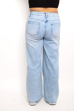 “PLUSSIZE” WIDE LEG JEANS 072 - LIGHT DENIM