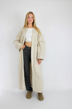 “TALL'' NYLA KIMONO - BEIGE