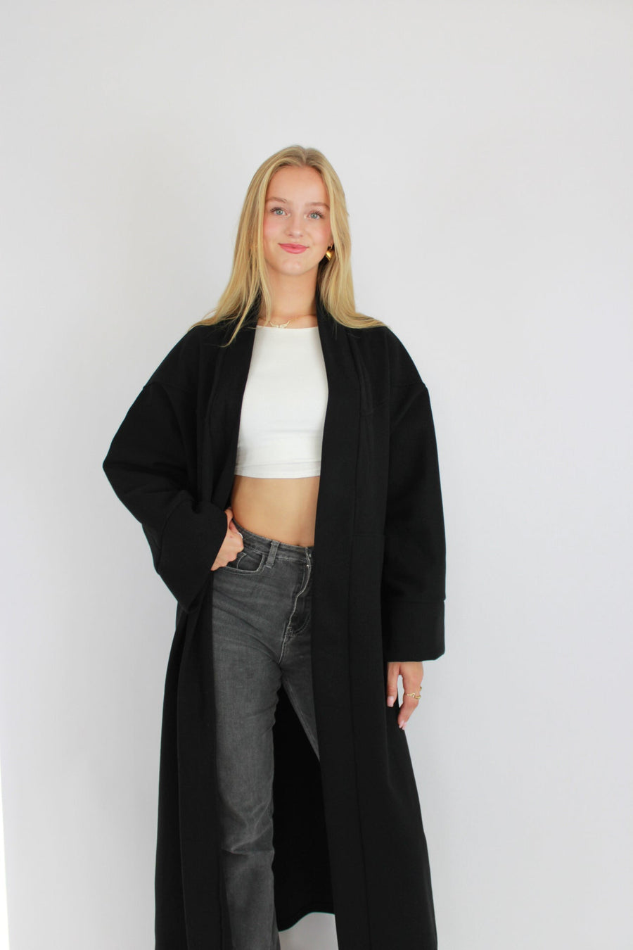 “TALL” NYLA KIMONO - BLACK