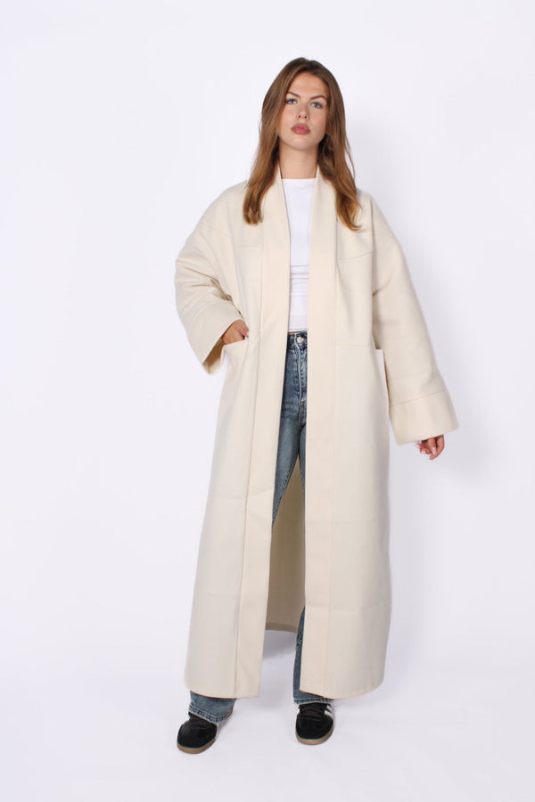 “TALL'' NYLA KIMONO - BEIGE