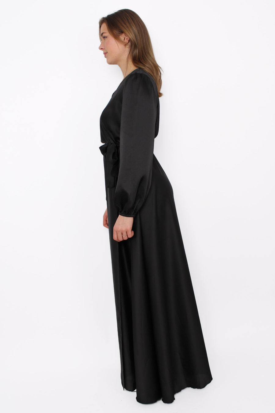 SATIN FLOW DRESS - BLACK